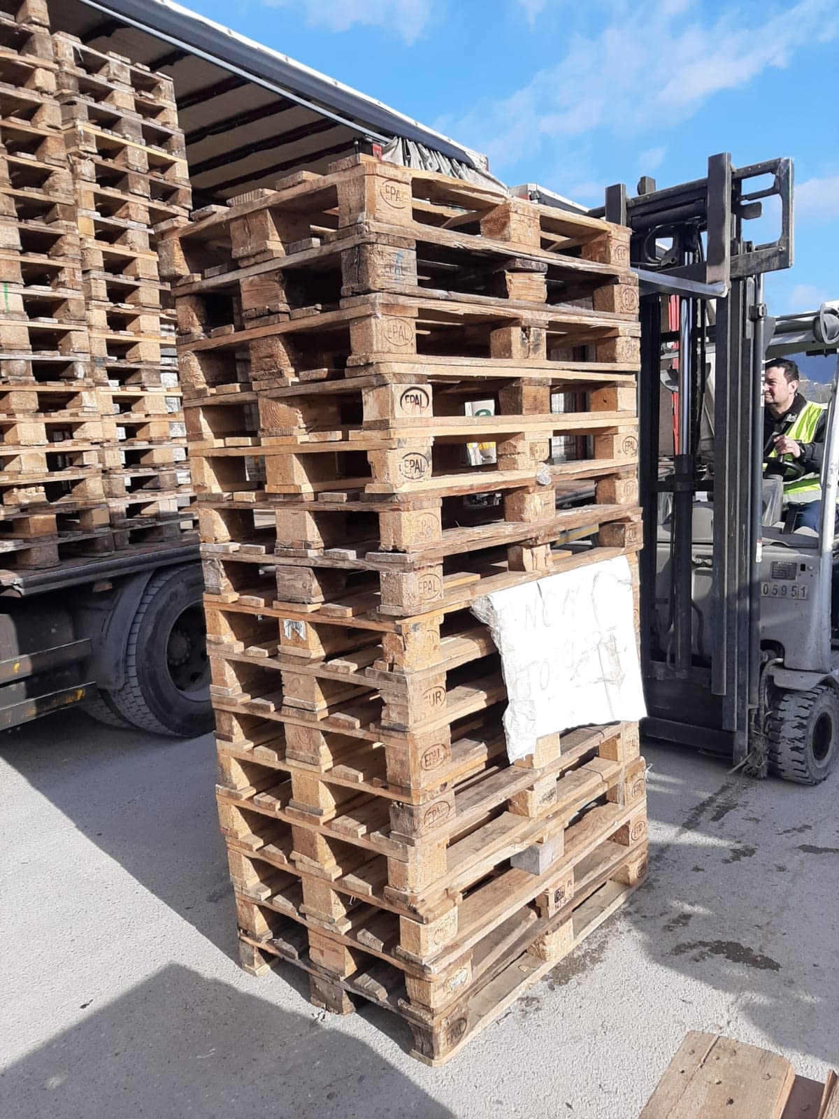 gamma completa di pallets nuovi ed usati in tutte le